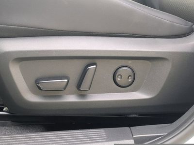 2026 Nissan Rogue — photo 21 view