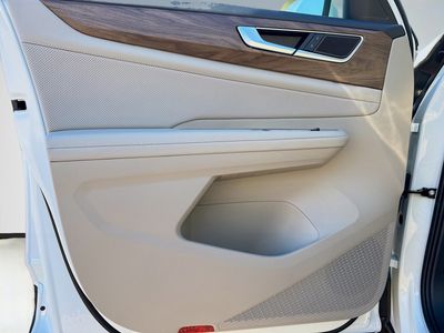 2026 Volkswagen Atlas - Photo 21