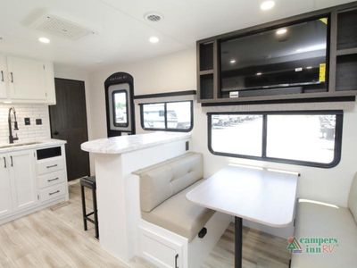 2026 Venture RV SportTrek - Photo 7