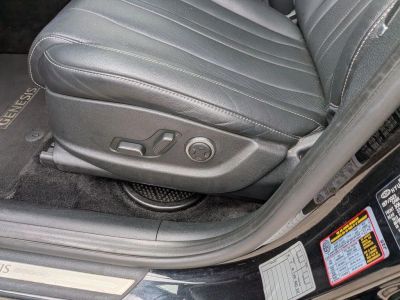 2024 Genesis GV80 — photo 12 view