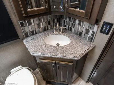 2018 American Coach American Revolution - Photo 31