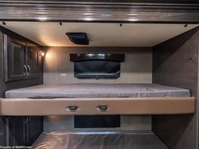 2018 American Coach American Revolution - Photo 27