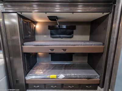 2018 American Coach American Revolution - Photo 25