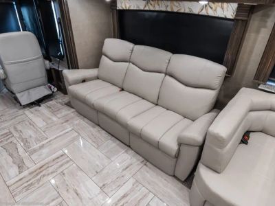 2018 American Coach American Revolution - Photo 8