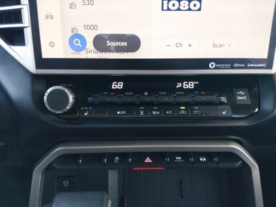 2022 Toyota Tundra 2WD - Photo 18