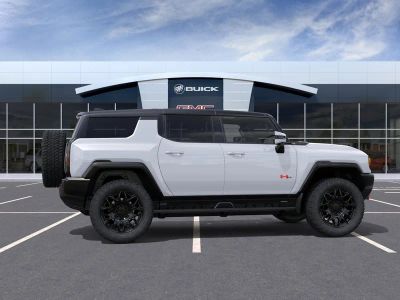2025 GMC HUMMER EV SUV — detail view