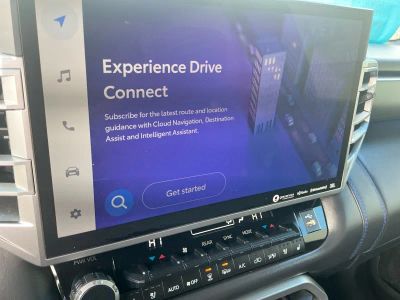 2024 Toyota Sequoia - Photo 6