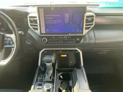 2024 Toyota Sequoia - Photo 8