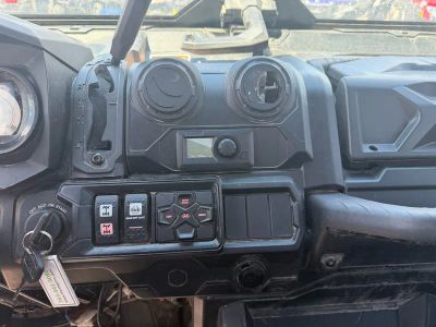 2020 Can-Am Defender Limited HD10 — photo 13 view
