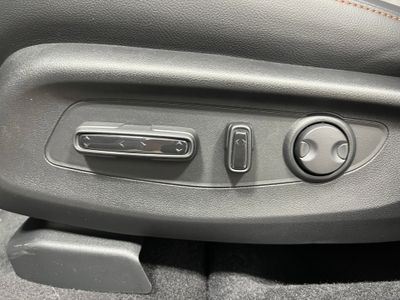 2026 Honda CR-V Hybrid - Photo 12