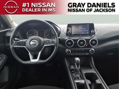 2022 Nissan Sentra — photo 8 view