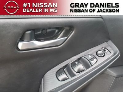 2022 Nissan Sentra — photo 10 view