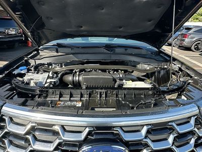 2025 Ford Explorer - Photo 33