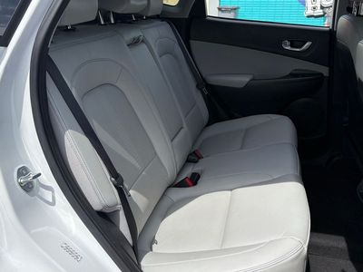2023 Hyundai Kona Electric — photo 14 view
