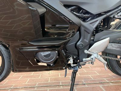 2026 Yamaha YZF-R3 - Photo 12