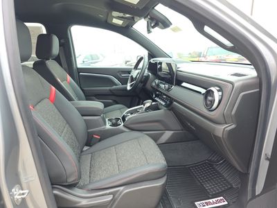 2023 Chevrolet Colorado - Photo 15