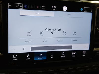 2026 Chrysler Pacifica — photo 18 view