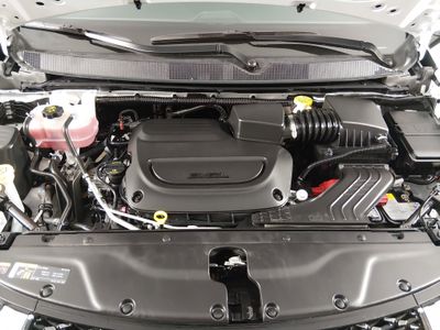 2026 Chrysler Pacifica — photo 9 view