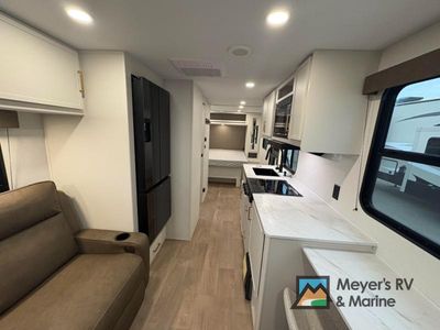 2026 Grand Design Transcend Xplor - Photo 9