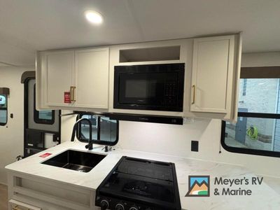 2026 Grand Design Transcend Xplor - Photo 12