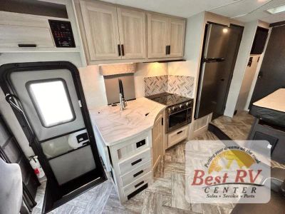 2022 Forest River RV Sunseeker Classic - Photo 22