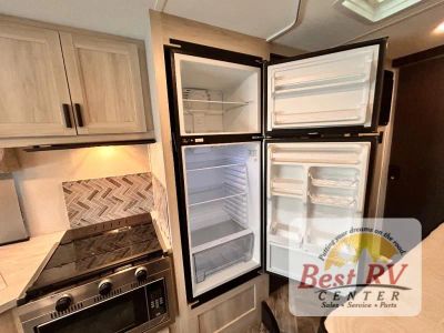 2022 Forest River RV Sunseeker Classic - Photo 32