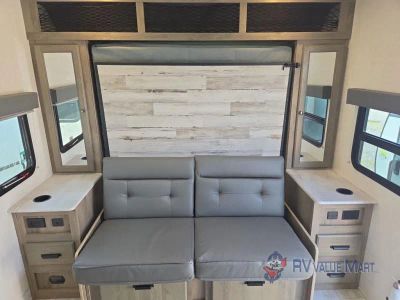 2022 Forest River RV Surveyor Legend — photo 25 view