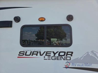 2022 Forest River RV Surveyor Legend — photo 18 view