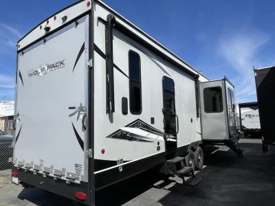 2022 Forest River RV Cherokee Wolf Pack - Photo 10