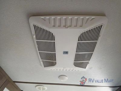 2021 Prime Time RV Avenger — photo 28 view