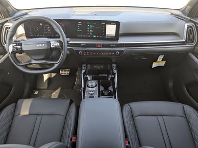 2026 Kia Sorento Hybrid — photo 18 view