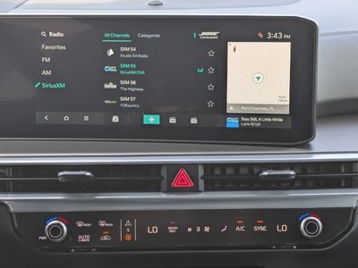 2026 Kia Sorento Hybrid — photo 21 view