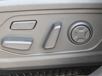 2026 Kia Sorento Hybrid — photo 23 view
