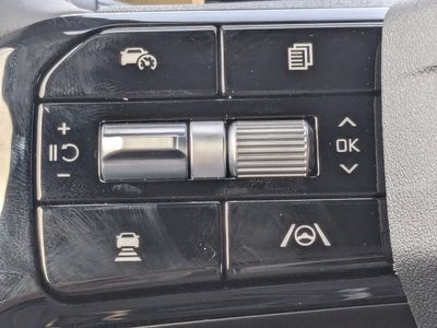 2026 Kia Sorento Hybrid — photo 32 view