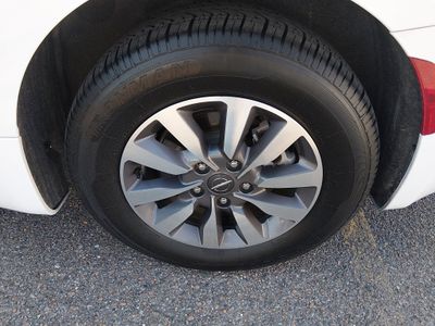 2023 Chrysler Pacifica — photo 10 view