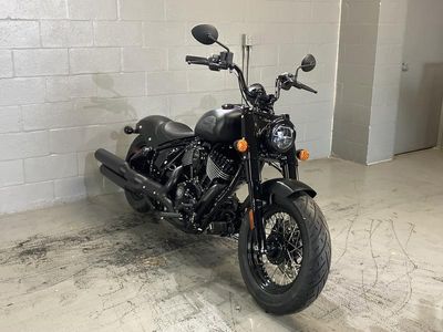 2025 Indian Motorcycle Chief Bobber Dark Horse Black Smoke — side profile view