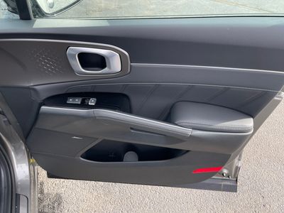 2026 Kia Sorento Hybrid - Photo 21
