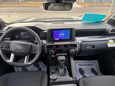 2026 Toyota Tacoma — photo 17 view