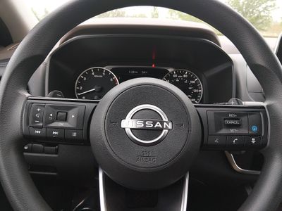 2023 Nissan Rogue - Photo 13