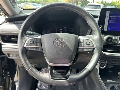 2024 Toyota Grand Highlander — photo 11 view