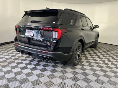 2026 Ford Explorer — detail view