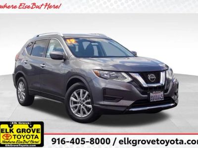 2019 Nissan Rogue SV in Gray — front three-quarter view