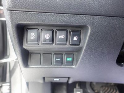 2019 Nissan Rogue — photo 16 view