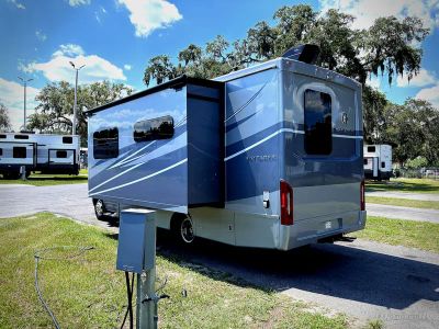 2024 Tiffin Wayfarer - Photo 3