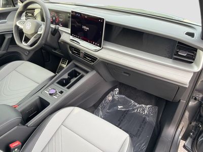 2026 Volkswagen Tiguan - Photo 13