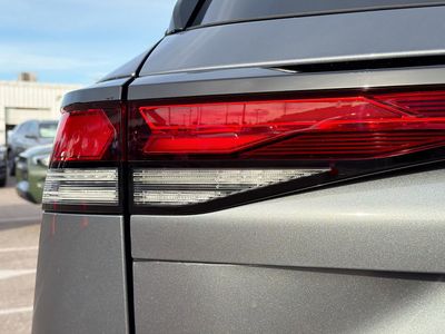2026 Volkswagen Tiguan - Photo 10