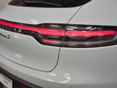 2024 Porsche Macan - Photo 30