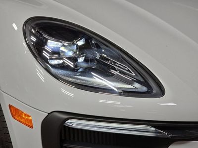2024 Porsche Macan - Photo 12