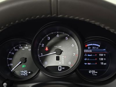 2024 Porsche Macan - Photo 15