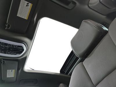 2024 Porsche Macan - Photo 28